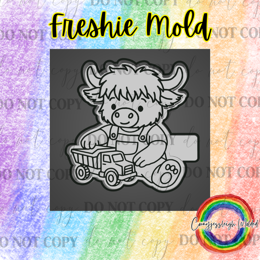 Dump Truck Highland Cow Mold