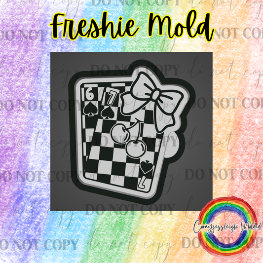 67 Cards Mold