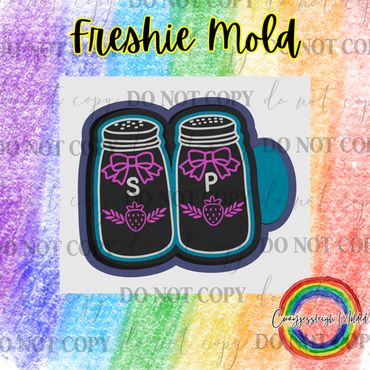 Salt & Pepper Mold