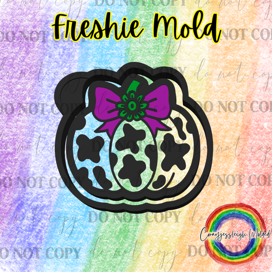 Pumpkin Cow Mold
