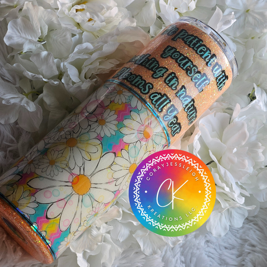 30 oz Daisy epoxy tumbler